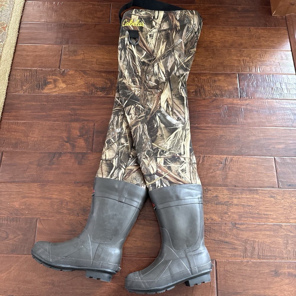 Cabelas Mens Insulated Neoprene Chest Waders 600g Thinsulate Camo Size‎ 8R